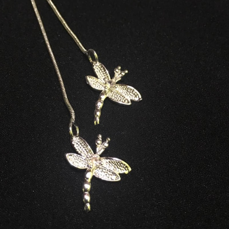 DOTEFFIL TwinDragonfly Elegance Necklace