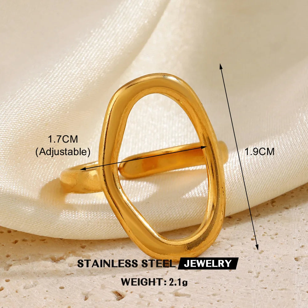 Élan Heart Outline Ring
