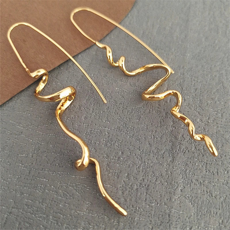 Moderne Gold Earrings