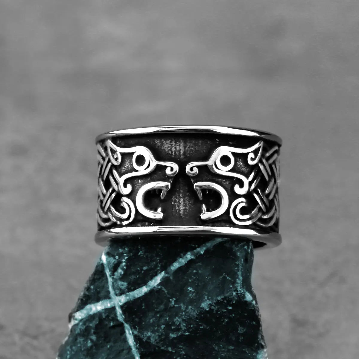 Veles Wolf Sigil Ring