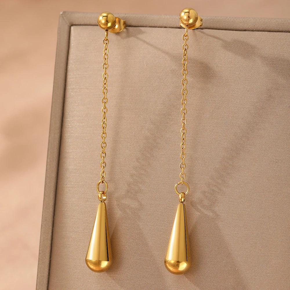 Modern Muse Drop Earrings