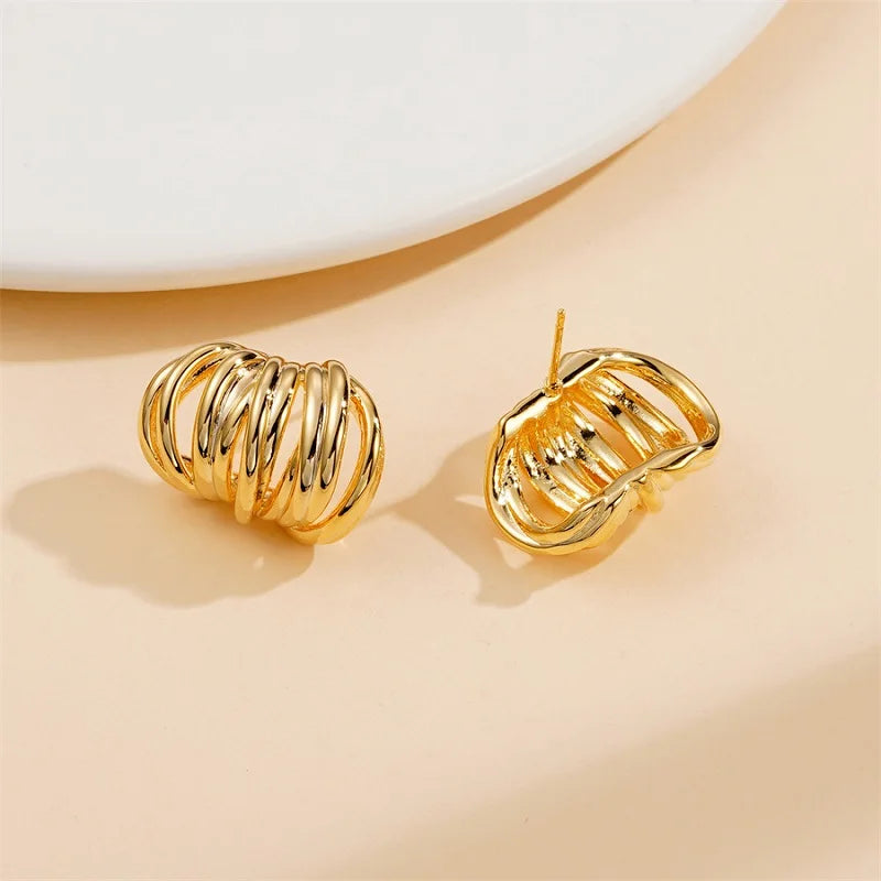 Éclat Geo™ Twisted Hoops