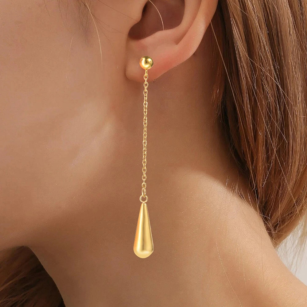 Modern Muse Drop Earrings