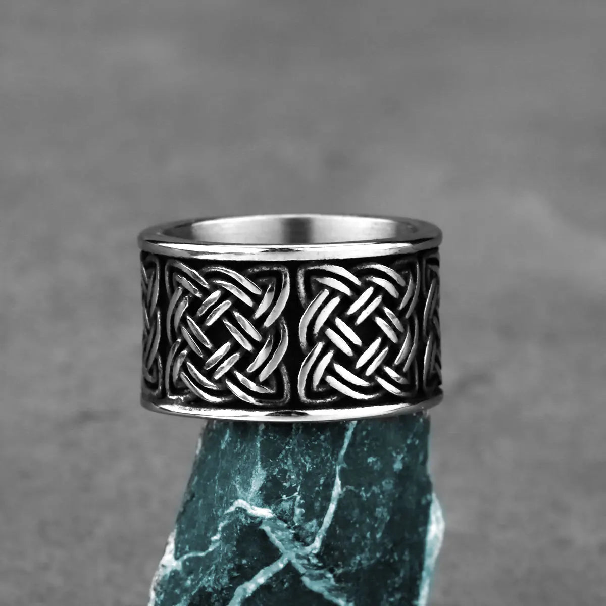 Veles Wolf Sigil Ring