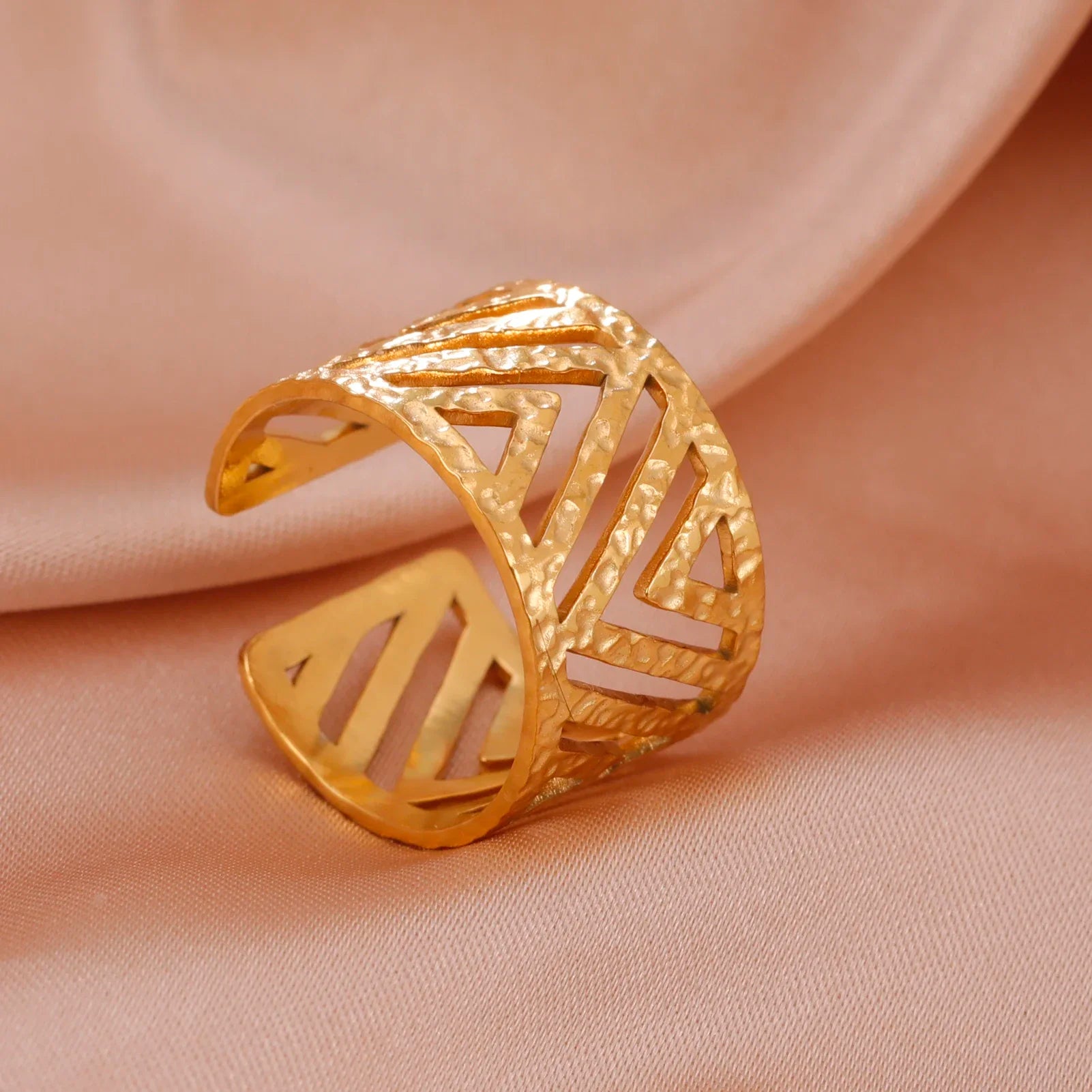 Golden Harvest™ Heart Ring