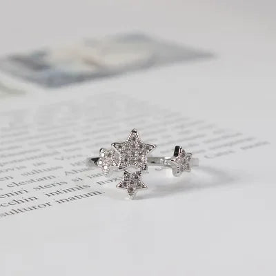 Élan Star Adjustable Ring.