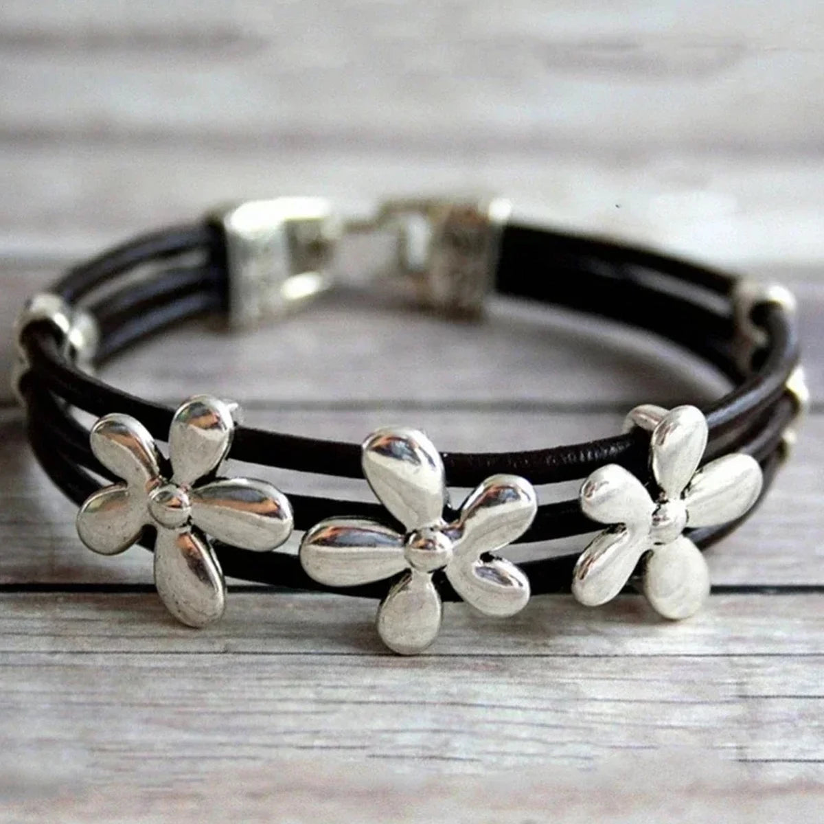 BohoBloom Lucky Leather Bracelet