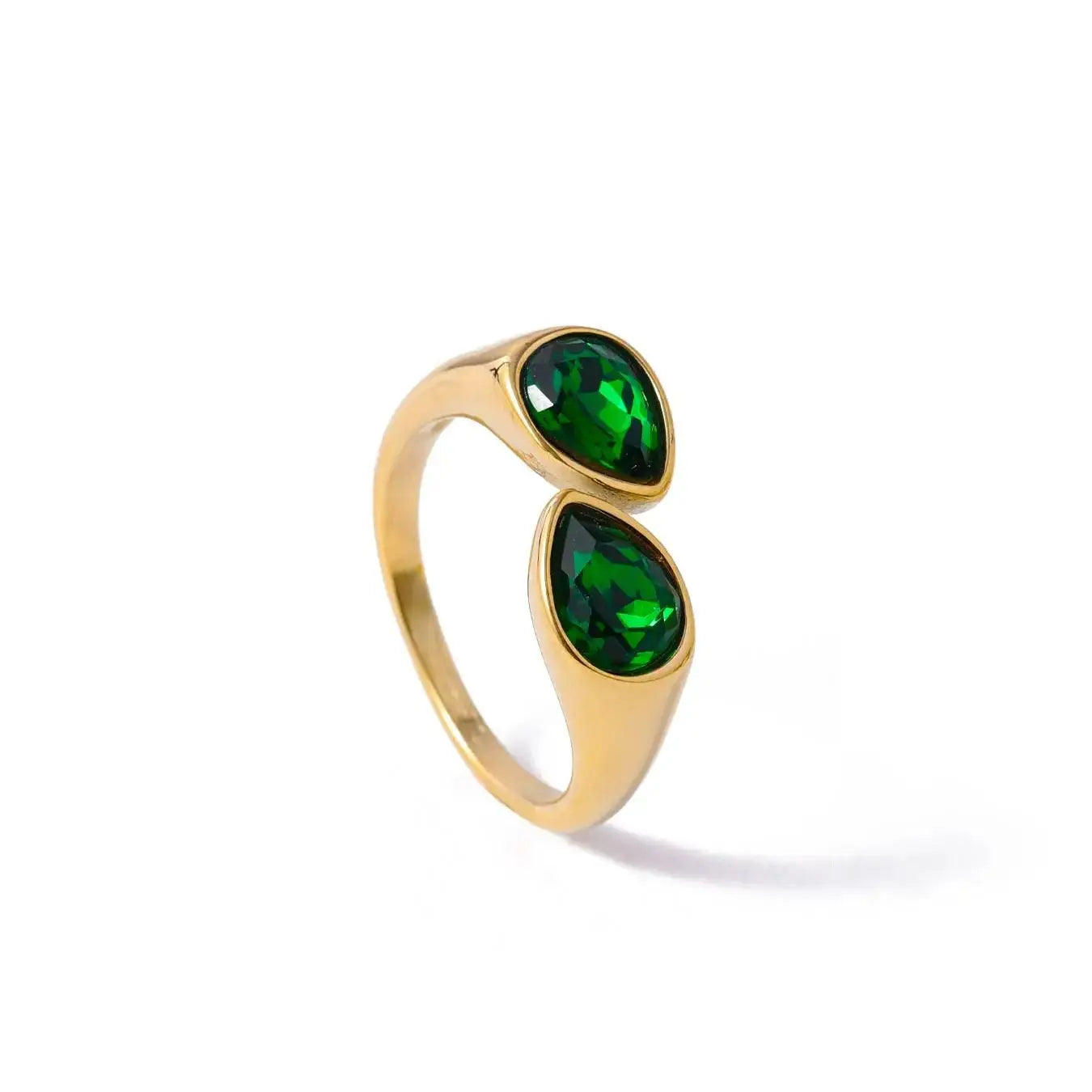 Carlidana Golden Teardrop Ring
