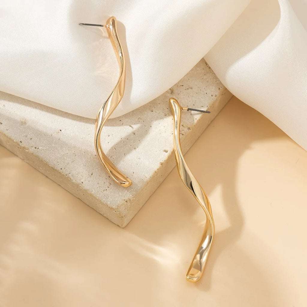 Moderne Gold Earrings