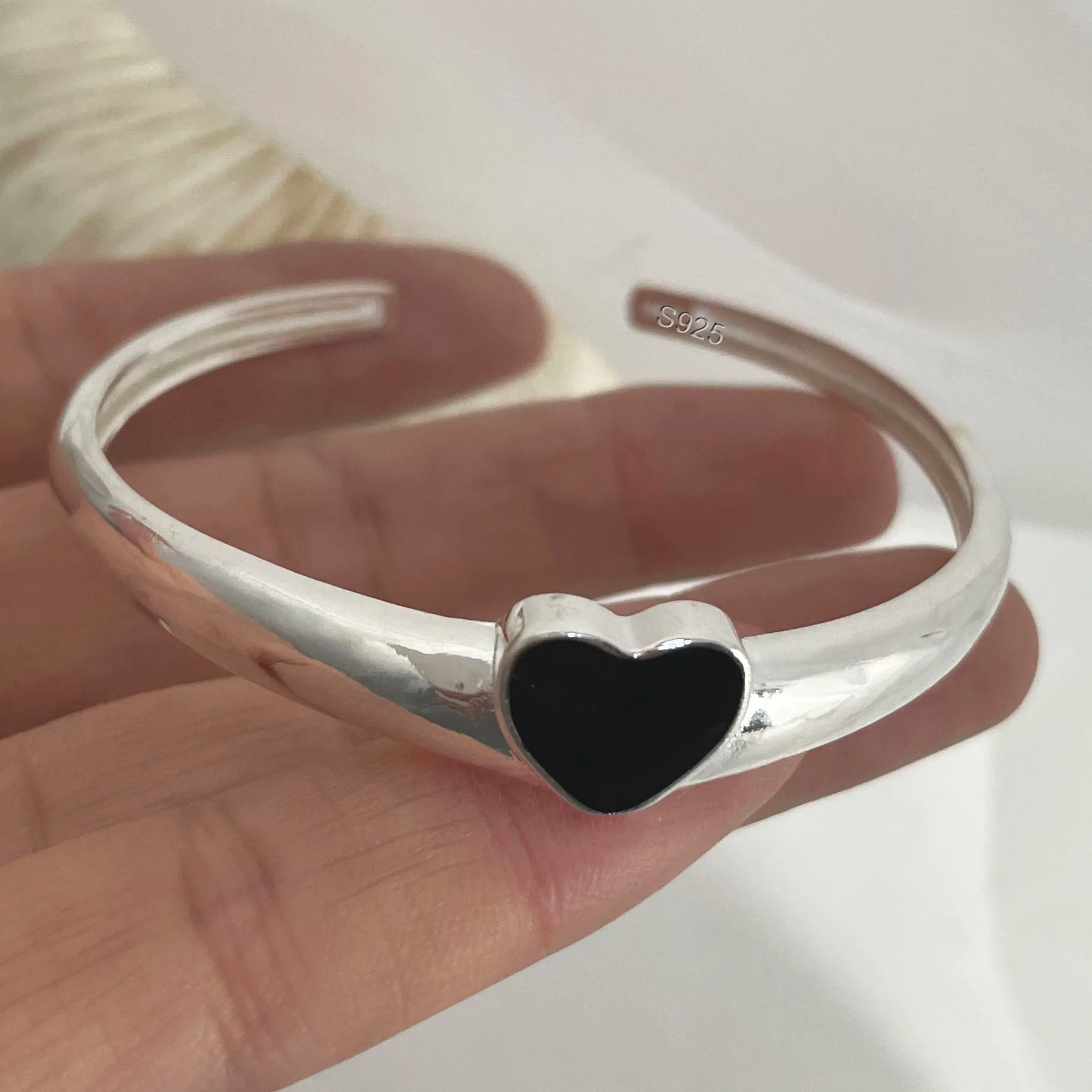 Velora LoveLink Bracelet