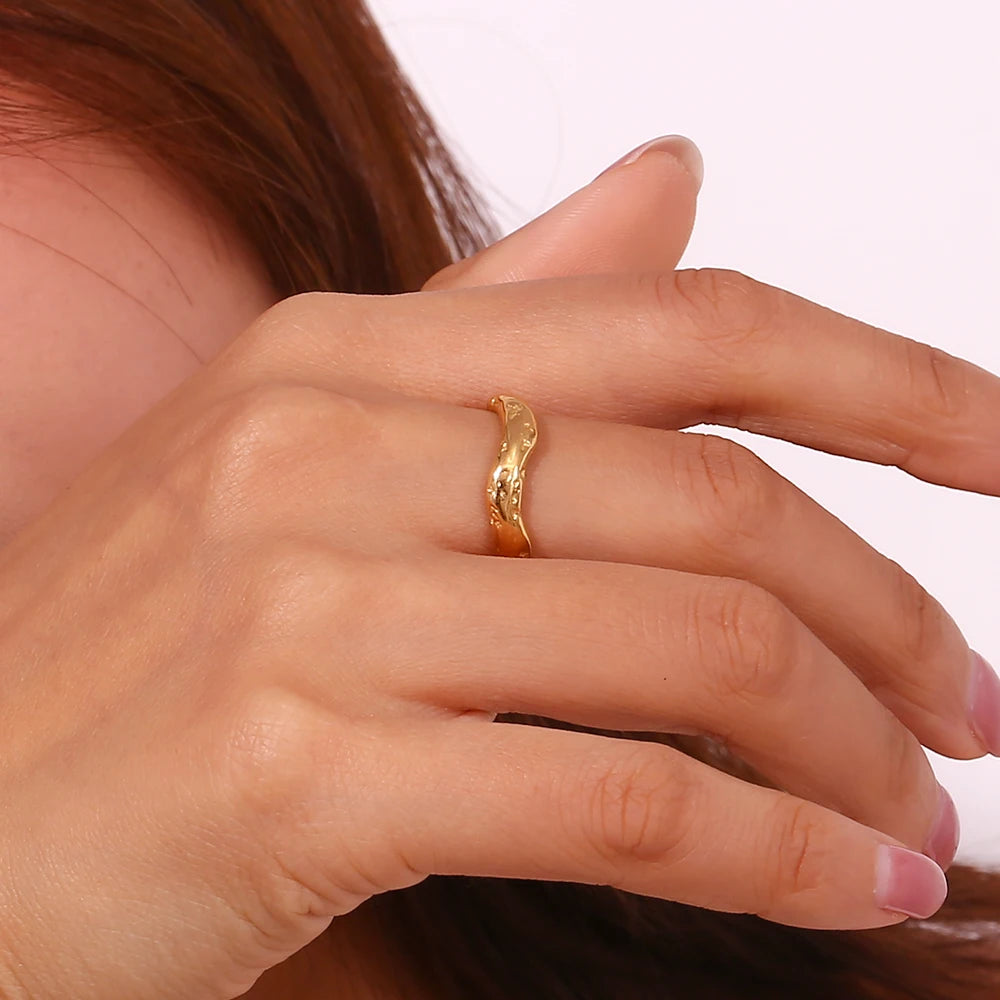 Golden Ripple™ PVD Ring