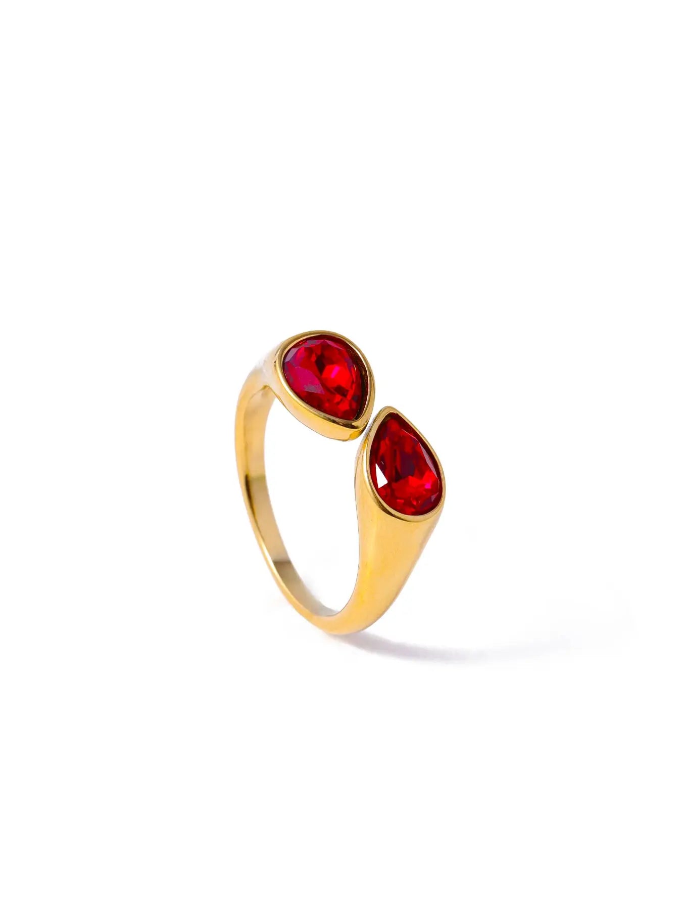 Carlidana Golden Teardrop Ring