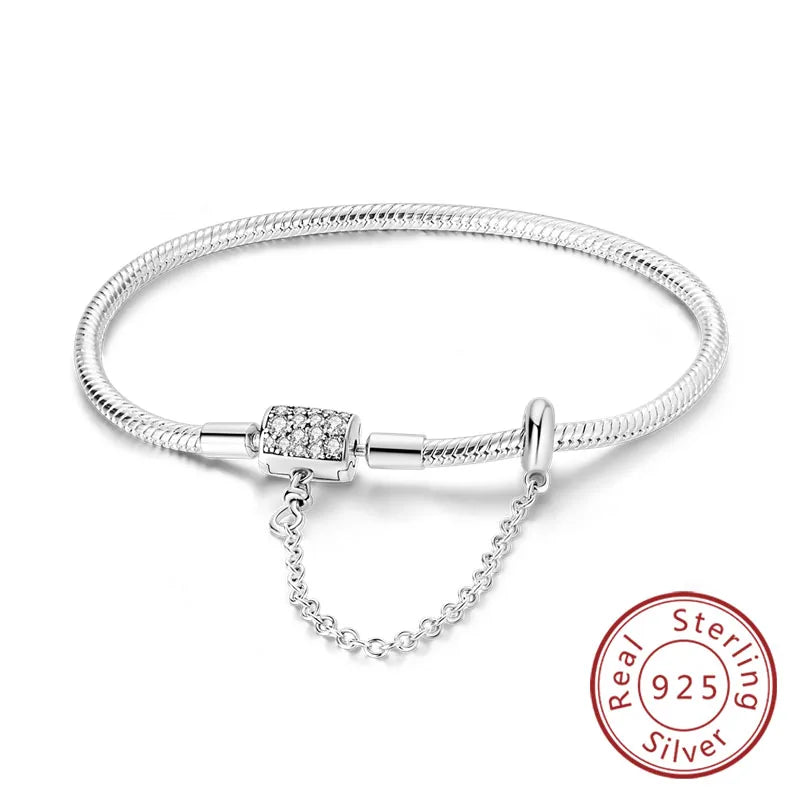 VeloraLove Pave Bracelet