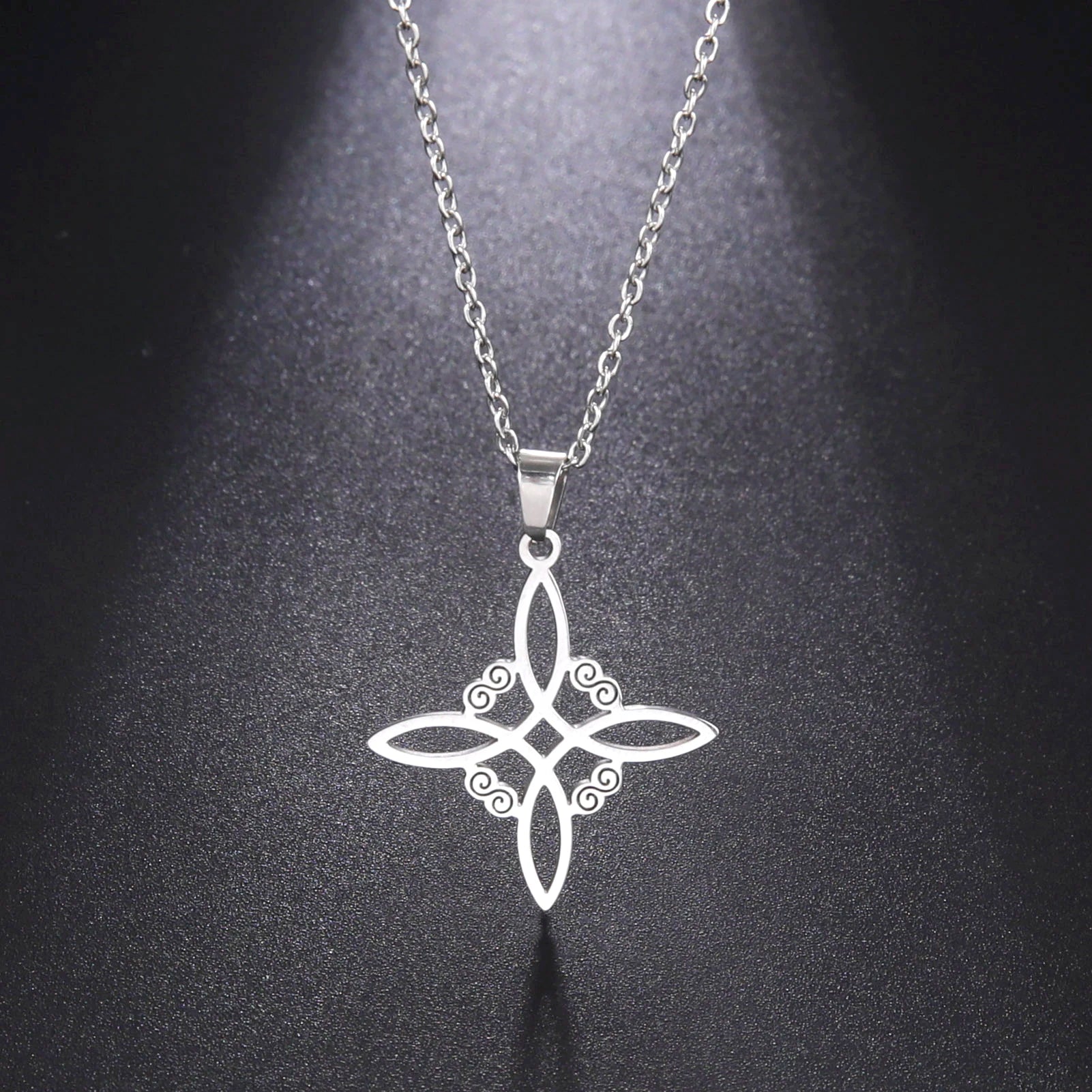 Arcane Knot™ Amulet