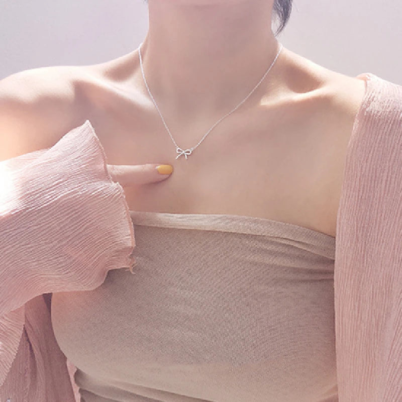 Velora BowCharm Necklace