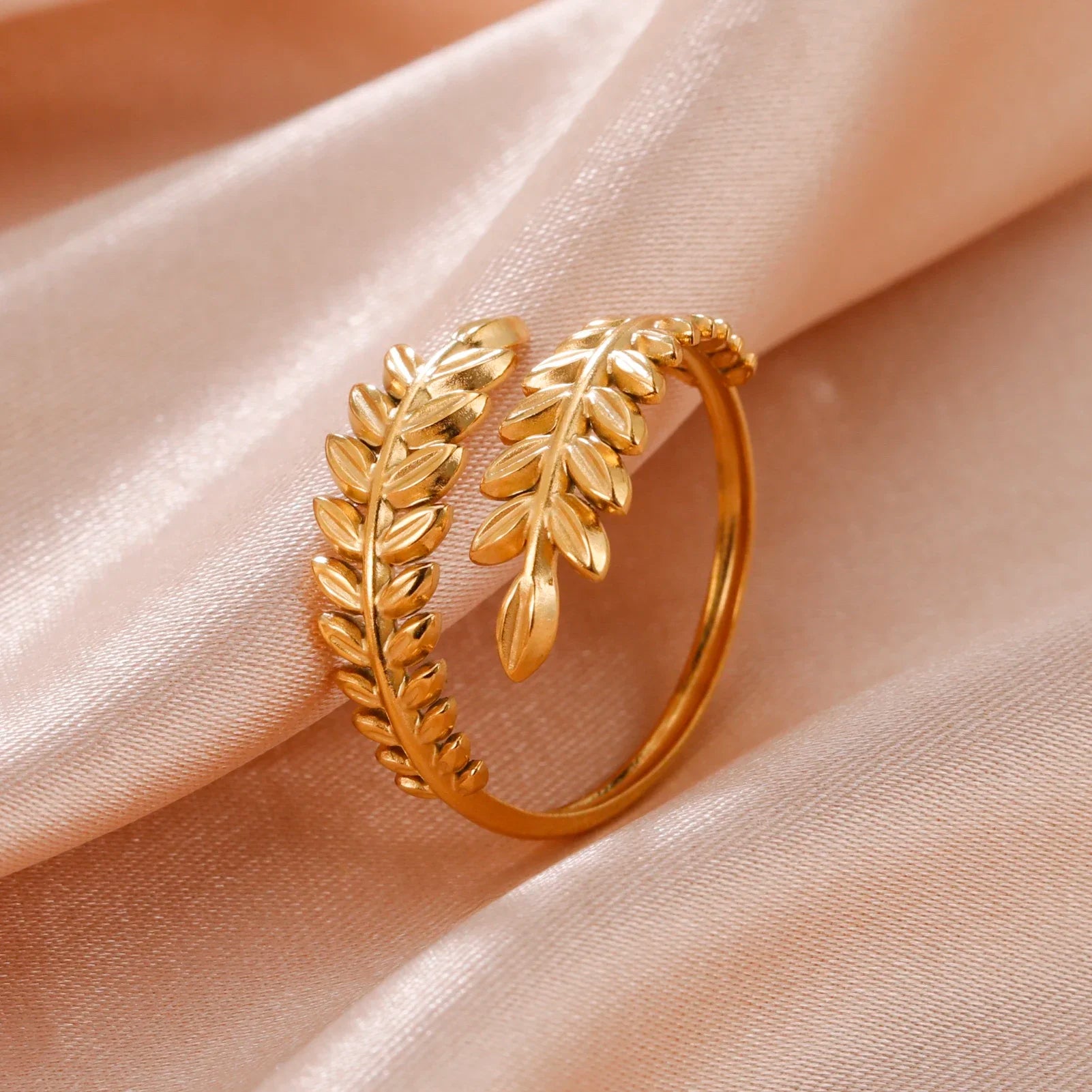 Golden Harvest™ Heart Ring